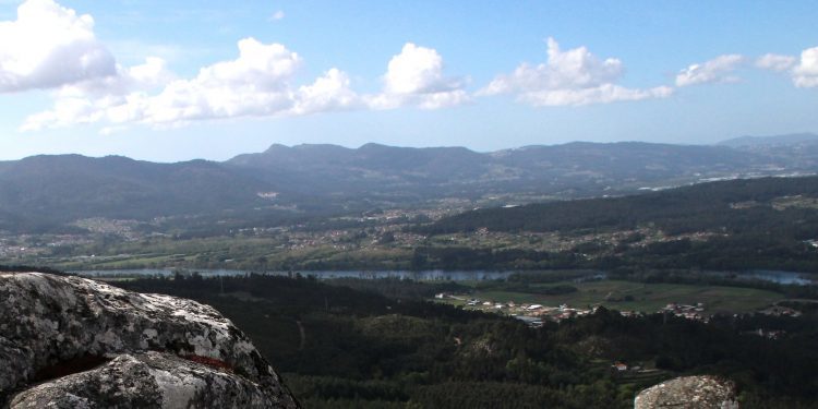 Salvaterra únese con Tui por unha senda fluvial