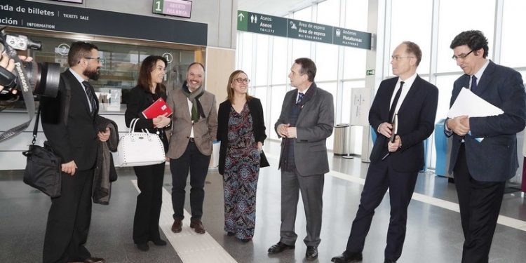 Vía libre para a adxudicación da estación de Mayne