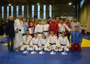 El Famu de Frutos de Vigo, campeón gallego absoluto