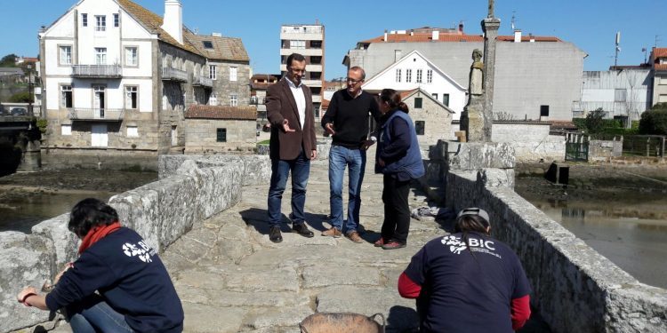 Baiona e Nigrán tomarán medidas para protexer a ponte da Ramallosa do vandalismo