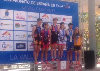 Inés Castaño, do Arcade Inforhouse, campioa de España júnior de Dúatlon