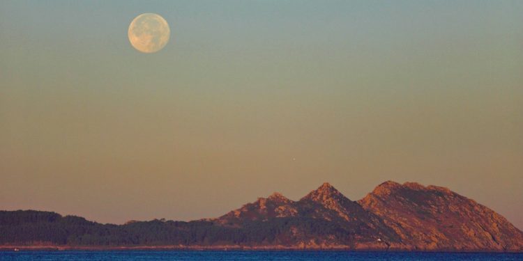 ¿Cómo se calculan la fecha de la Semana Santa y otras fiestas religiosas?