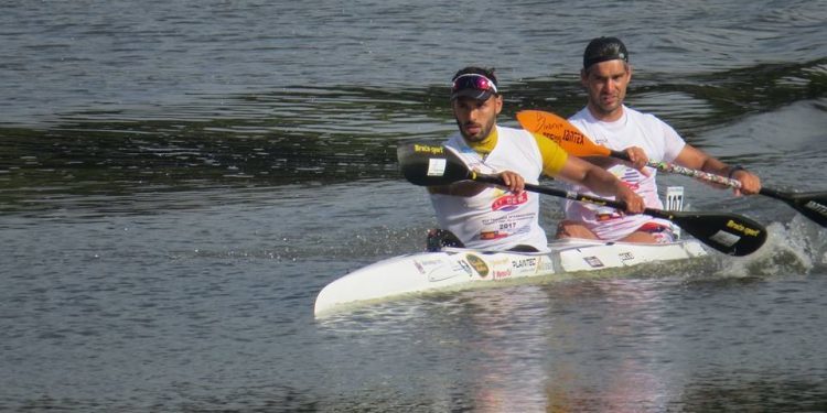 Diego Piña e Iván Alonso, del Kayak Tudense, campeones en Uruguay