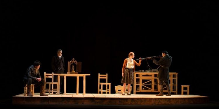 Talía leva Foucellas a Cangas