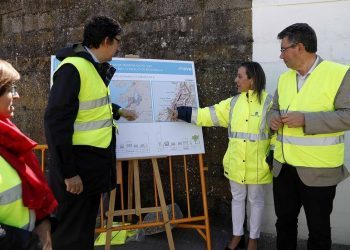 Comeza a humanización da rúa Vigo ao seu paso por Chapela