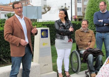 Baiona sinaliza o Camiño pola Costa e amplía o horario da Oficina de Turismo