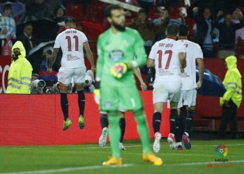 Los ‘once del Manchester’ caen en el Sánchez Pizjuán