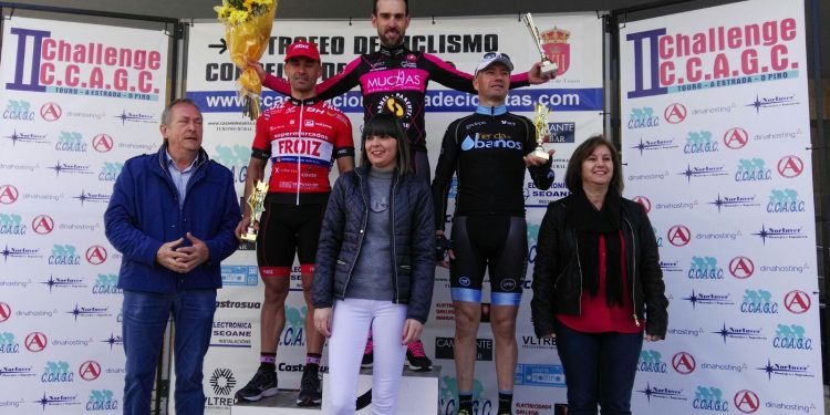 La AD Punta Fondón sumó un nuevo podio en el calendario gallego Máster