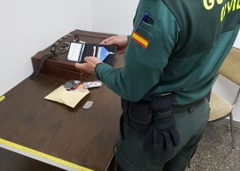 Detenido un conductor ebrio que atropelló a tres menores en A Ramallosa con un coche robado