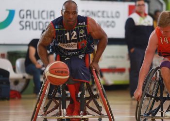 El Amfiv también apabulla al Devedo y ya está en semifinales