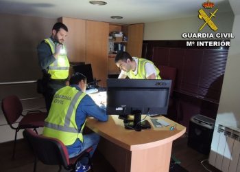 Detenido un empresario de Lalín por estafar 200.000 euros con 60 créditos bancarios