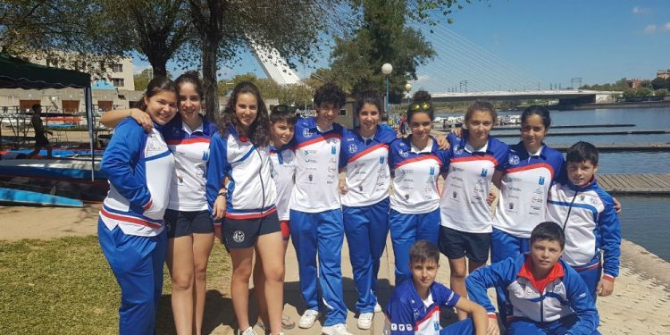 Buenos resultados para las cadetes del Kayak Tudense en Sevilla