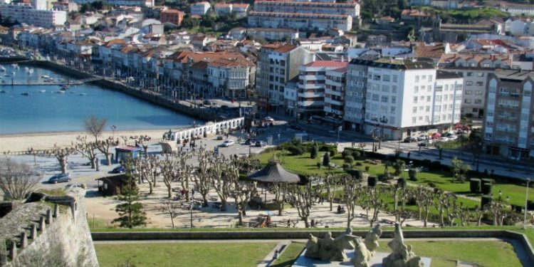 Baiona rexistra unha das maiores afluencias turísticas durante a Semana Santa