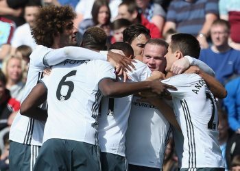 El United gana al Burnley pero puede perder a Pogba