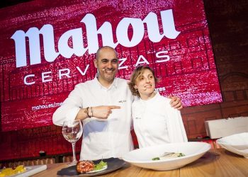 Rafa Centeno e Inés Abril desvelan sus secretos en el Mercado de Sabores de Mahou