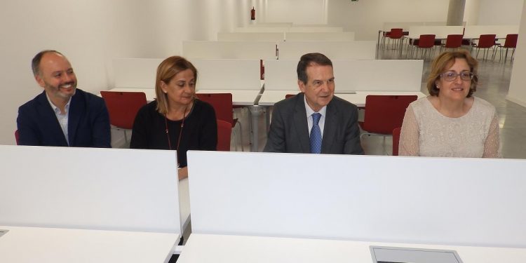 A biblioteca do Auditorio Mar de Vigo aportará 400 postos de lectura