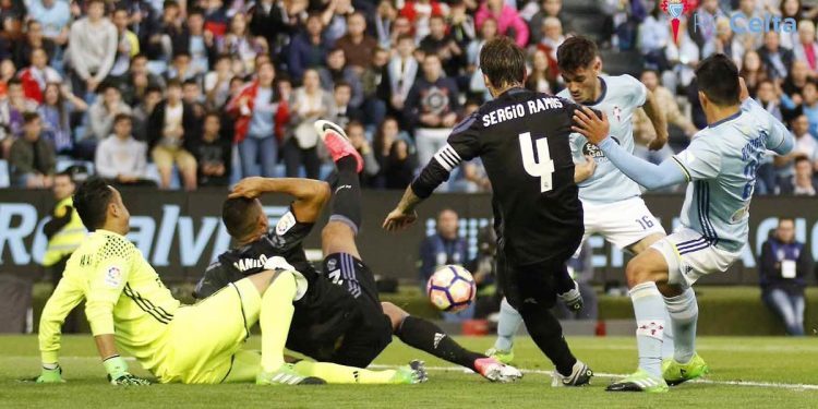 Carencia de ‘señorío’ con el himno gallego e indignación ante el ‘show’ de Martínez Munuera