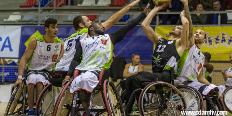 El Amfiv cae en Badajoz y acaba cuarto la temporada regular