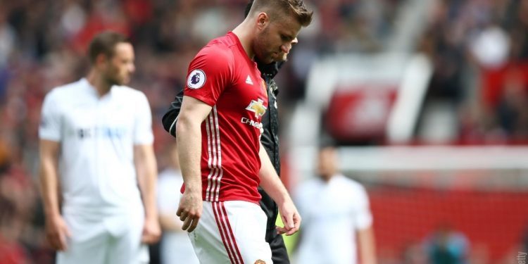 El United llegará a Vigo sin centrales y con 111 millones en la enfermería