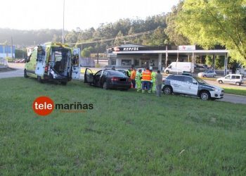 Herido de gravedad al ser arrollado su coche por un camión en Vincios