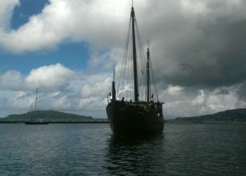 Baiona recibe a visita da carabela «Boa Esperança»