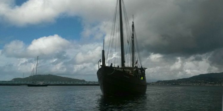 Baiona recibe a visita da carabela «Boa Esperança»