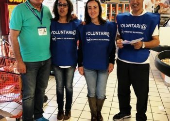 El «Mayo Solidario» de Gadis recoge 15.000 kilos de comida en Vigo y A Ramallosa