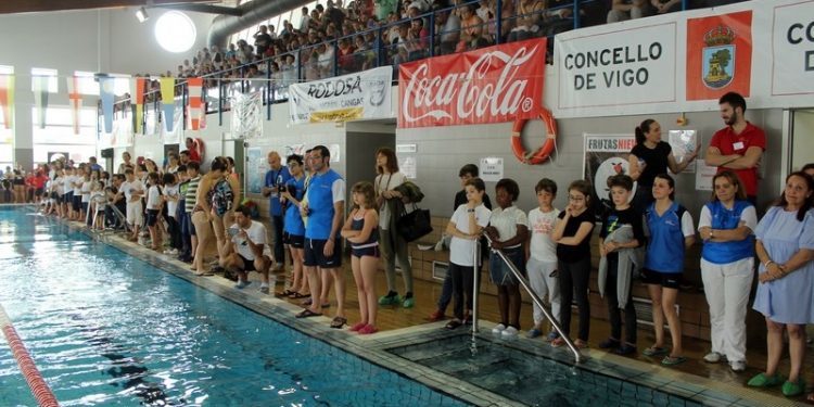 El colegio Apóstol se da el baño de campeón