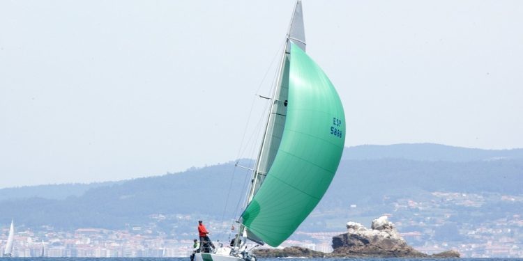 Mandan las flotas de las rías de Pontevedra y Muros en la Regata Guardiamarina