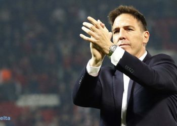 «Hice mucha fuerza por quedarme y me he comportado con honestidad profesional y personal»