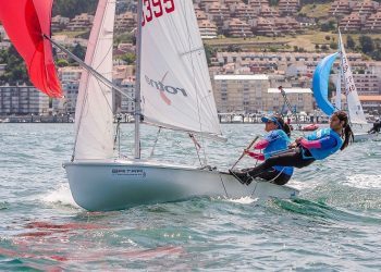 Medio centenar de niños regatean en la final de la Liga Social Baitra