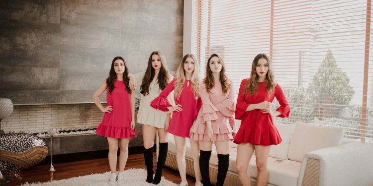 La gira «Déjate Llevar» de Cadena Dial llega a Vigo con conciertos gratuitos en Samil