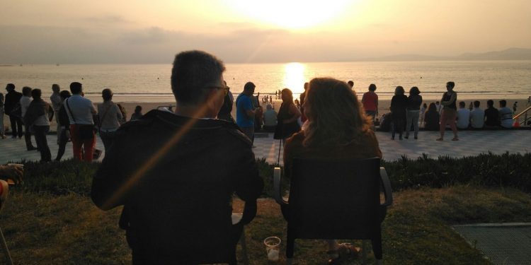 Vive la primera puesta de sol del verano a través de VIGOÉ