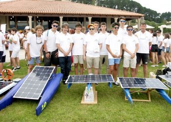 Apóstol Santiago, Montecastelo y Escuelas Proval ganan la Regata Solar