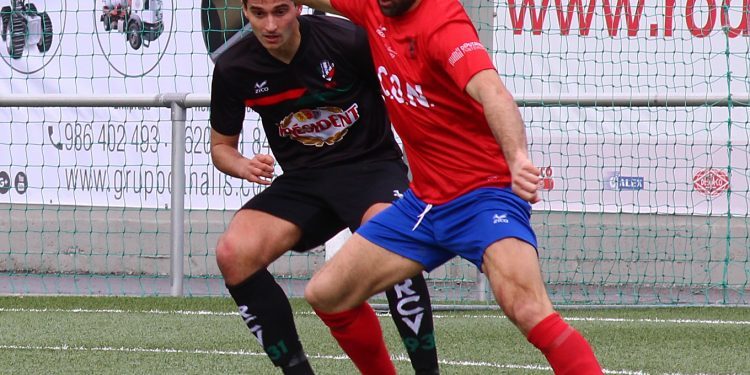 O porteiro Cortegoso e o dianteiro Silva renovan polo Choco