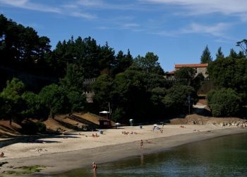 Baiona acollerá por primeira vez a entrega das Bandeiras Azuis ás praias galegas