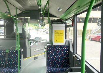 Vitrasa instala cubos de reciclaxe nos autobuses