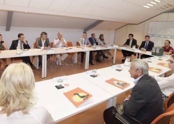 A Xunta reúnese con institucións, entidades e colectivos de Vigo pola candidatura a Patrimonio