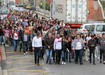 Teis y Chapela salen a la calle en solidaridad con la familia de Daniel Beltrán