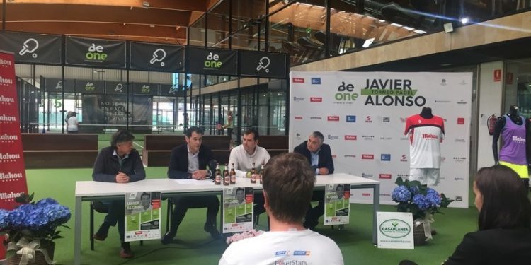 Un torneo de padel en Sabarís recordará la figura de Javier Alonso