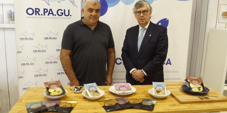 Orpagu y Anfaco presentan los platos fáciles y saludables con tintorera y pez espada