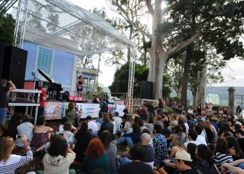 La campaña para el fomento del reciclaje embarca rumbo al festival Sinsal