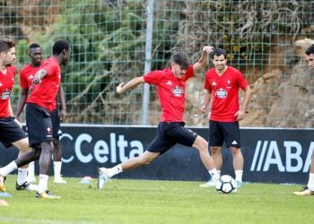 El Celta vuelve al trabajo aligerando plantilla