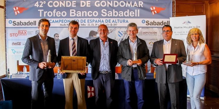 El Trofeo Conde de Gondomar sigue cumpliendo años en Galicia