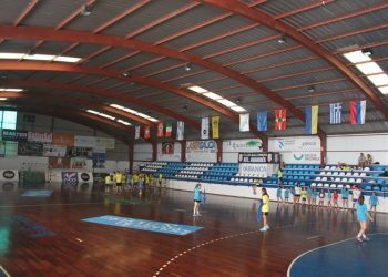 A Xunta rectifica e achegará 50.000 euros para o pavillón de A Sangriña