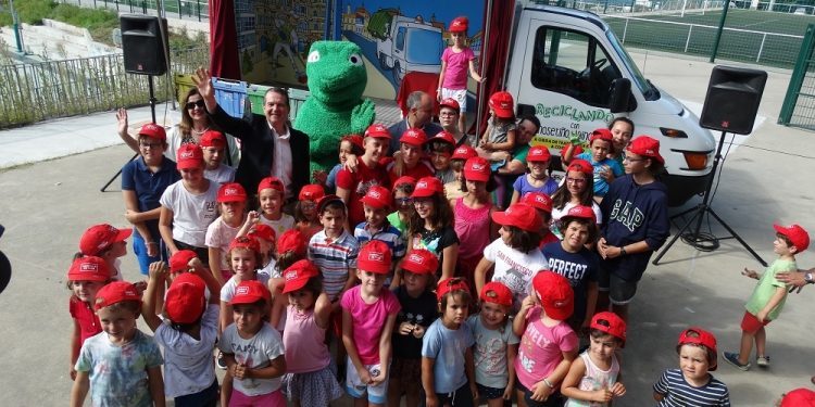 Máis de 1.750 nenos nos obradoiros de FCC nos campamentos de verán do Concello