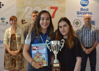 A miñorana Mireya Represa, dobre campioa de España de xadrez en categoría cadete
