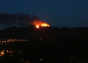 Declarado un incendio forestal con varios focos en Gondomar
