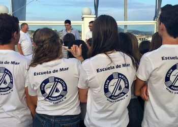 El Náutico de Panxón sienta las bases para crear su equipo de regatas