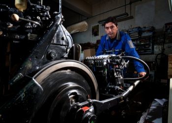 Cangas recibe la muestra fotográfica ‘Oficios entre lusco e fusco’